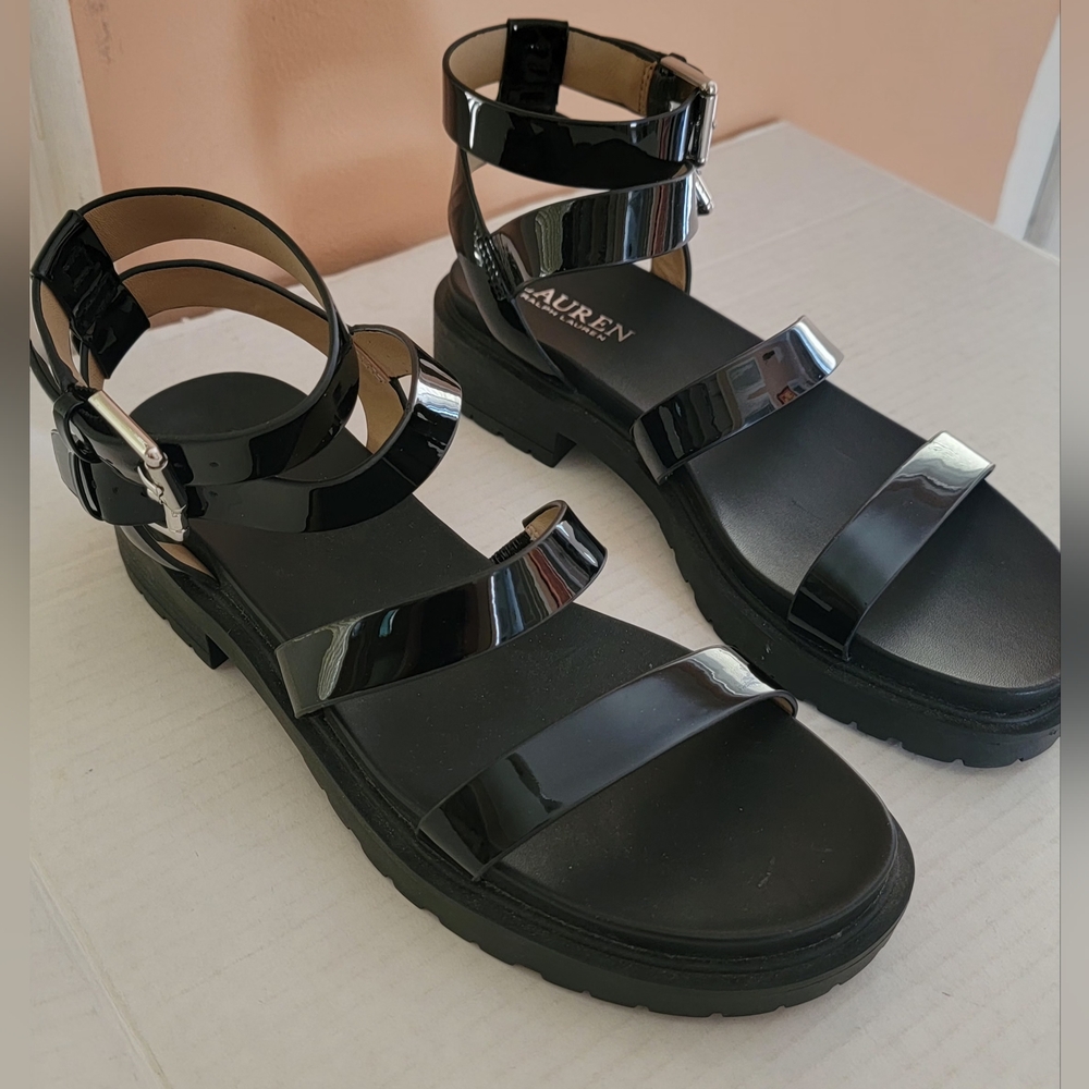 Ralph Lauren Kayleen Strappy Sandles Wome's Size 7 Used.